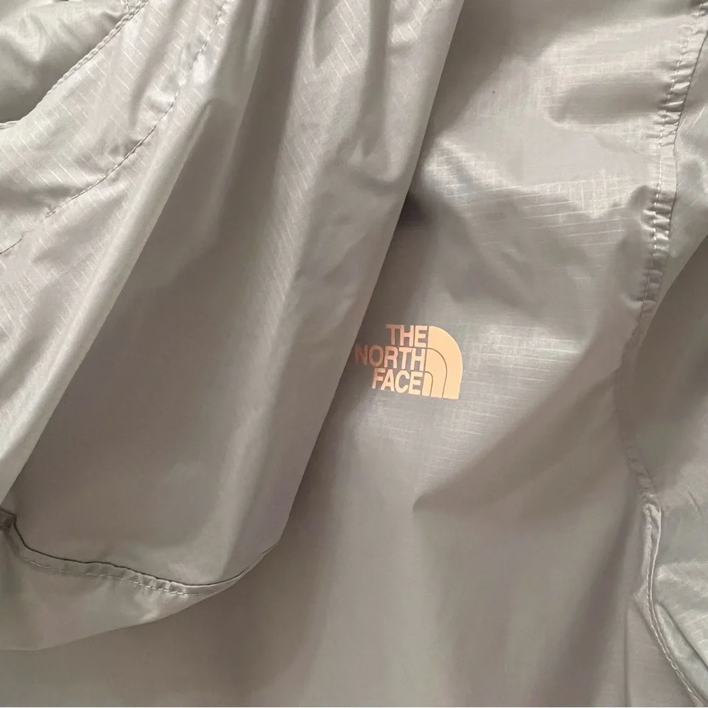 The North Face
Cyclone Water Repellent Rain Jacket Windbreaker Gray/Peach Size M - Picture 8 of 8
